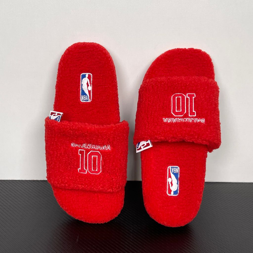 Balenciaga Furry Slide 654261 W2DO1 6596 Red Sandals