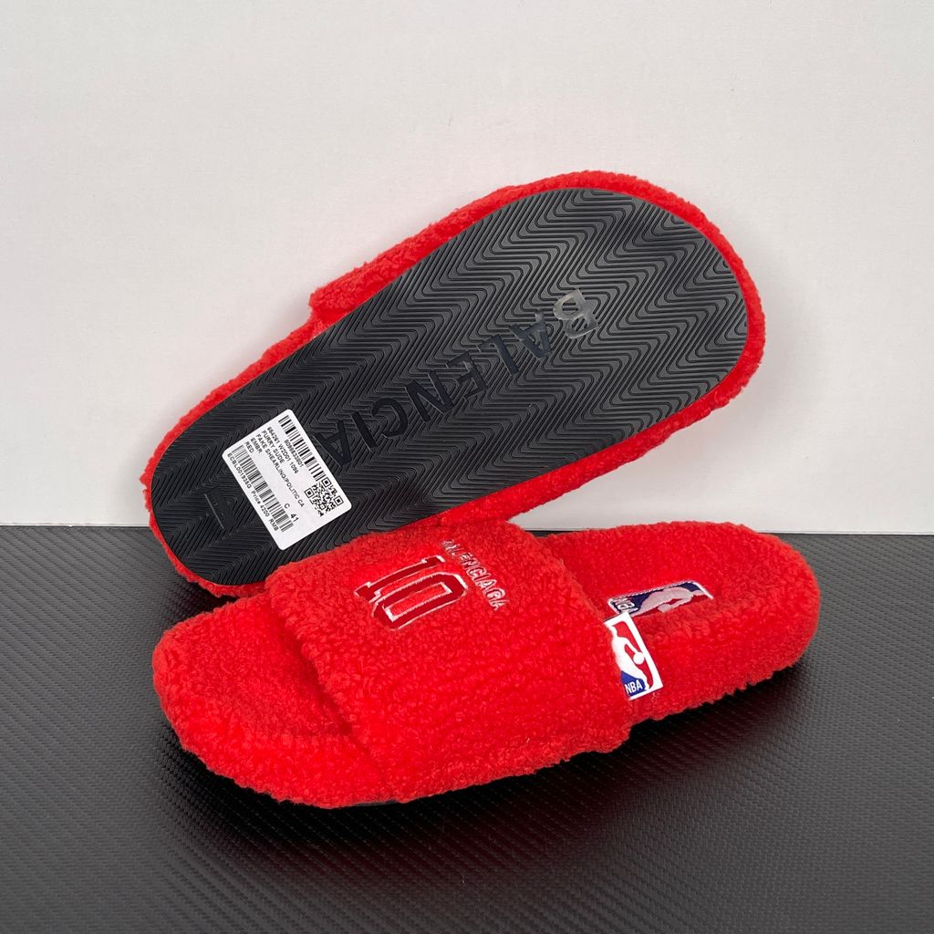 Balenciaga Furry Slide 654261 W2DO1 6596 Red Sandals