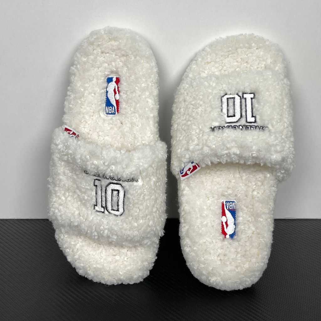 Balenciaga Furry Slide 654261 W2DO1 9906 White Sandals