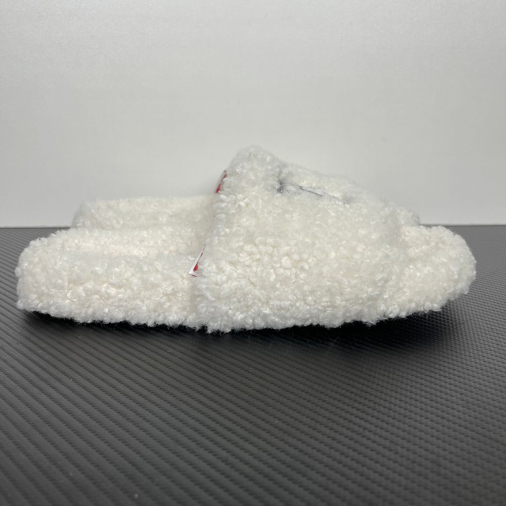 Balenciaga Furry Slide 654261 W2DO1 9906 White Sandals