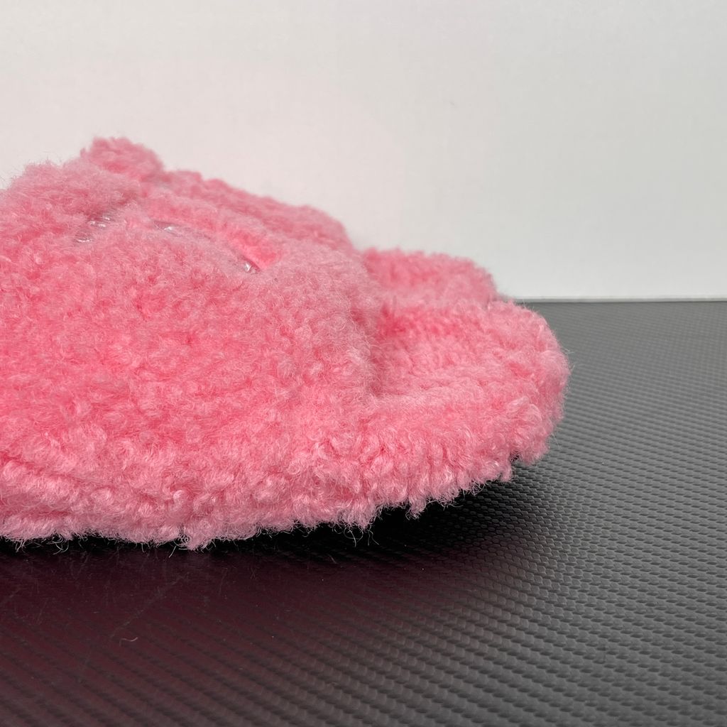 Balenciaga Furry Slide 654261 W2DO1 5596 Sweet Pink Sandals