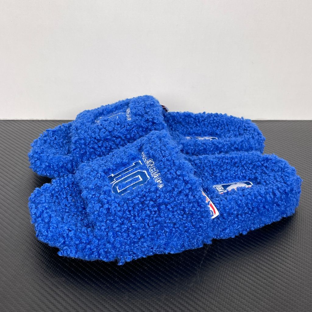 Balenciaga Furry Slide 654261 W2DO1 4096 Blue Sandals