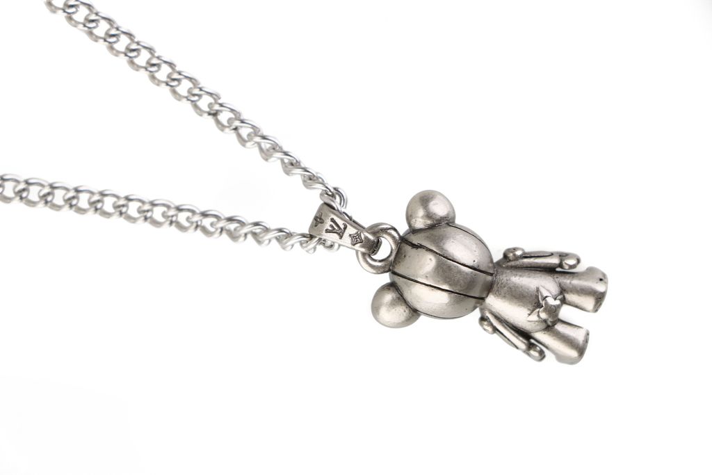 Louis Vuitton mechanical bear charm necklace silver plated white copper sculptural bear pendant vintage silver tone adjustable 50 55 60cm