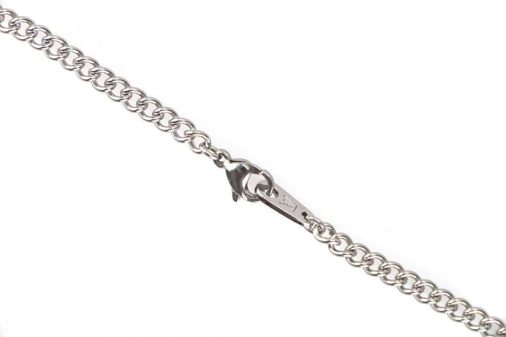Louis Vuitton mechanical bear charm necklace silver plated white copper sculptural bear pendant vintage silver tone adjustable 50 55 60cm