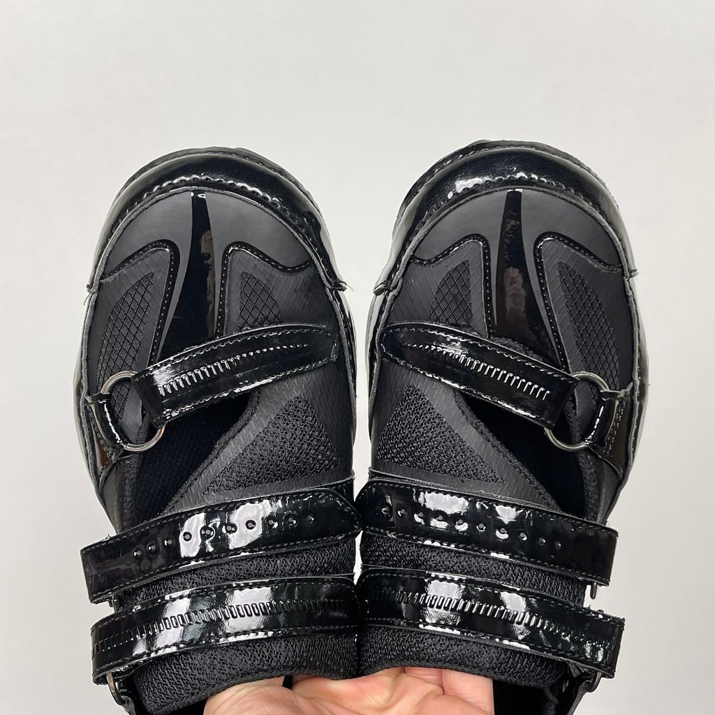 Kiko Kostadinov x ASICS Gessirit 1022A196 Black Women's Shoes