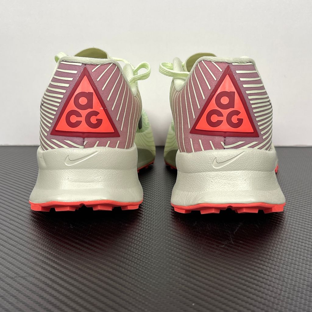 Nike ACG Ultrafly Trail HF5668-700 Volt Tint Trail Shoes