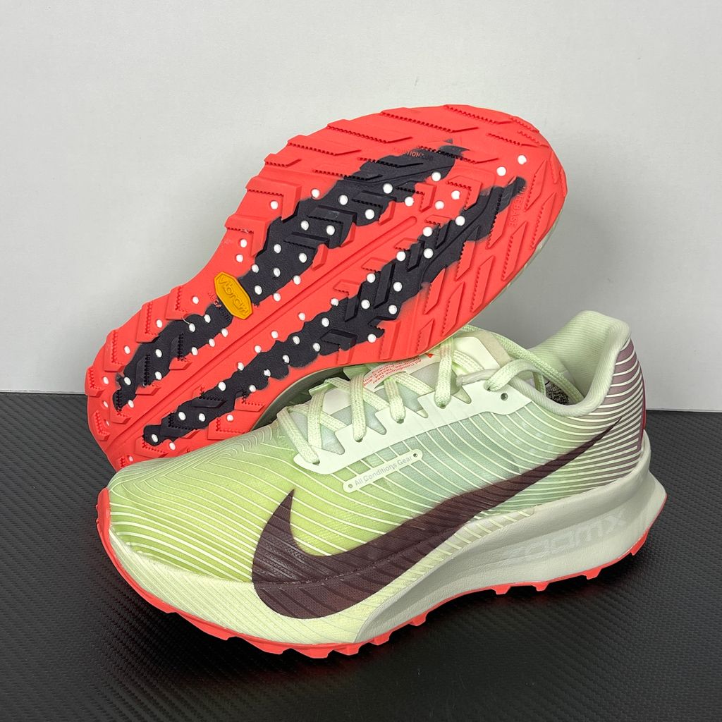 Nike ACG Ultrafly Trail HF5668-700 Volt Tint Trail Shoes