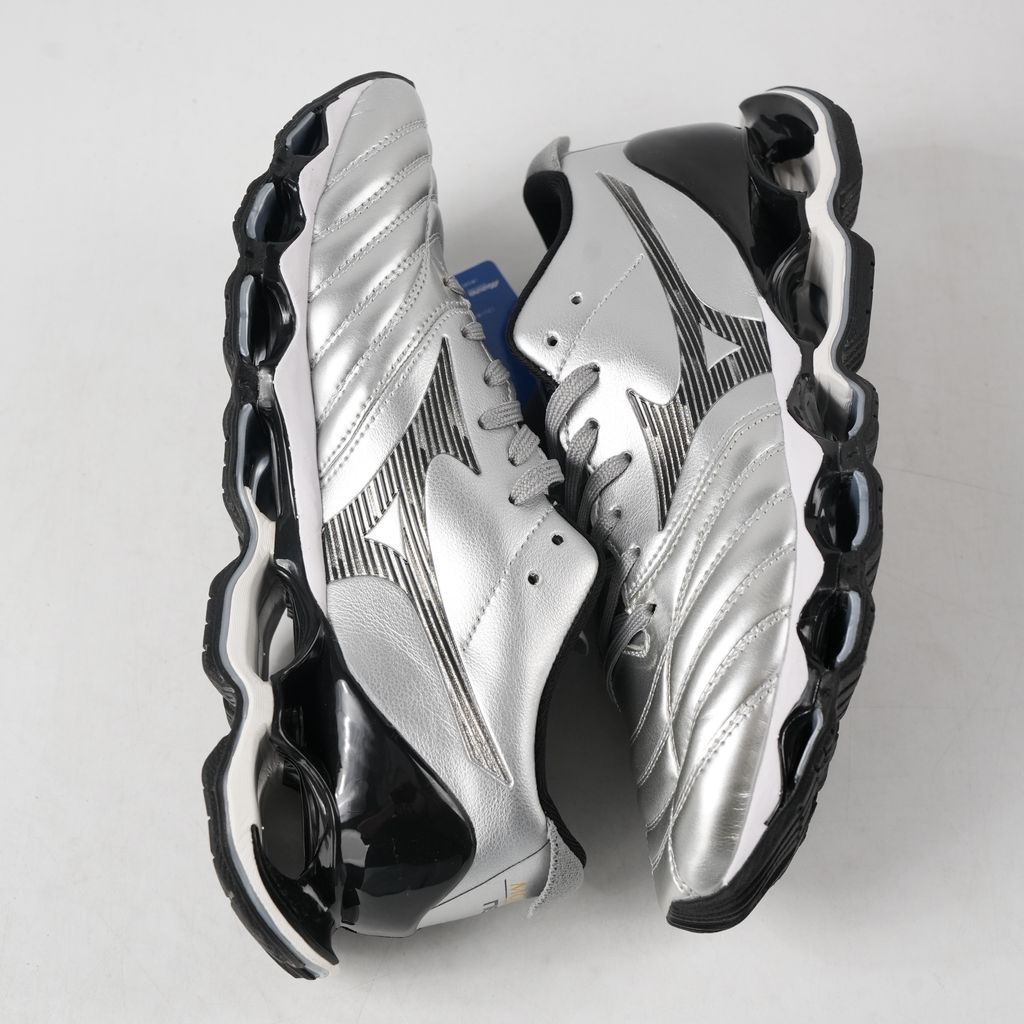 mizuno-wave-prophecy-morelia-neo-d1ga255103-silver-black-unisex-sneakers