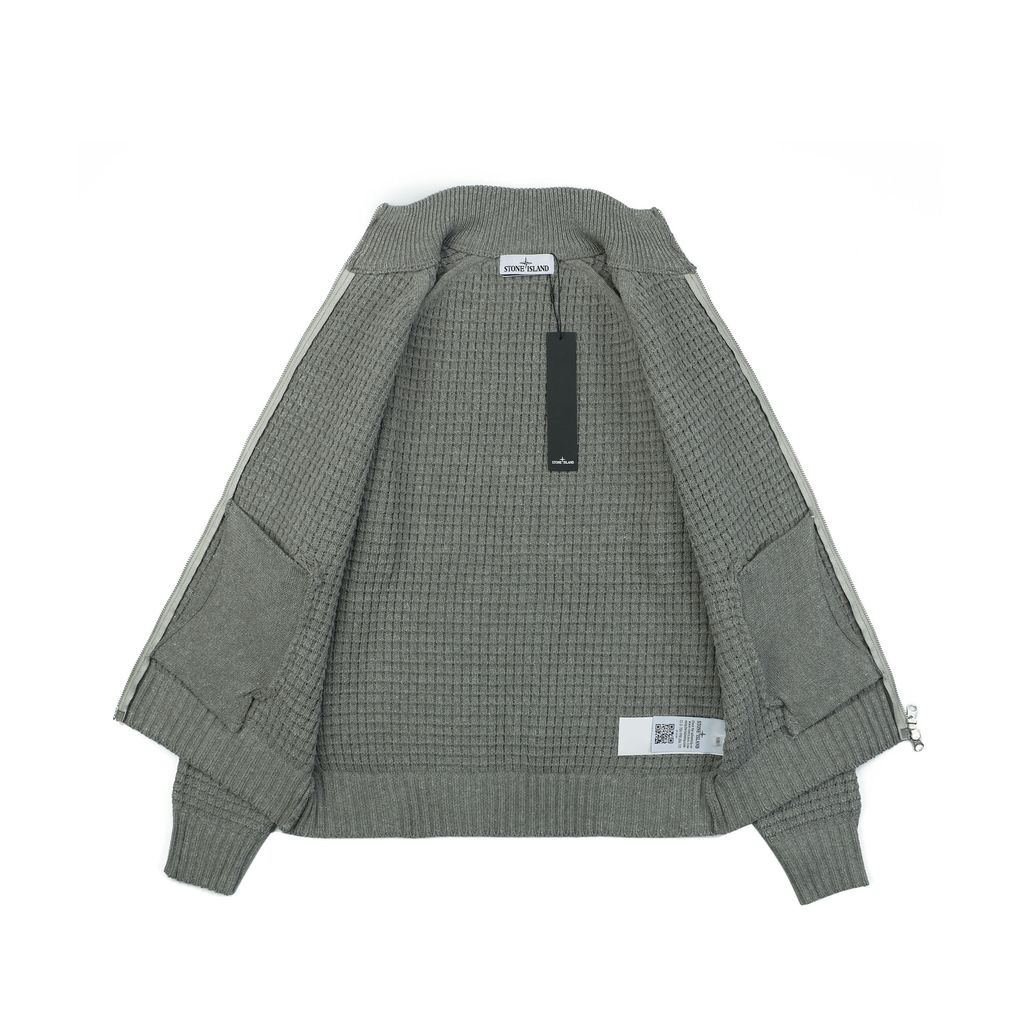 Stone Island grey waffle knit full zip sweater jacket honeycomb texture arm badge semi high collar raglan sleeves side pockets relaxed fit sizes S-XL