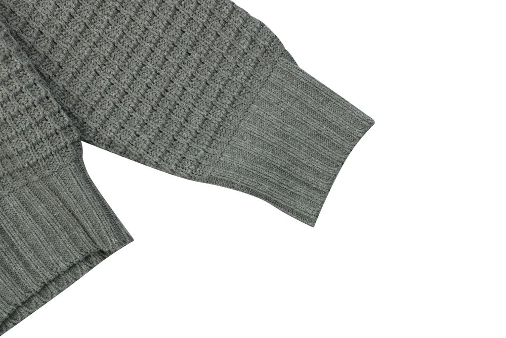 Stone Island grey waffle knit full zip sweater jacket honeycomb texture arm badge semi high collar raglan sleeves side pockets relaxed fit sizes S-XL
