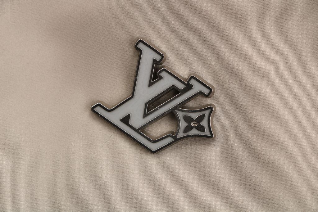 Louis Vuitton small logo Monogram diamond reversible jacket 75D polyester nylon cotton blend jacquard embossed PU leather collar relaxed fit sizes 46 48 50 52