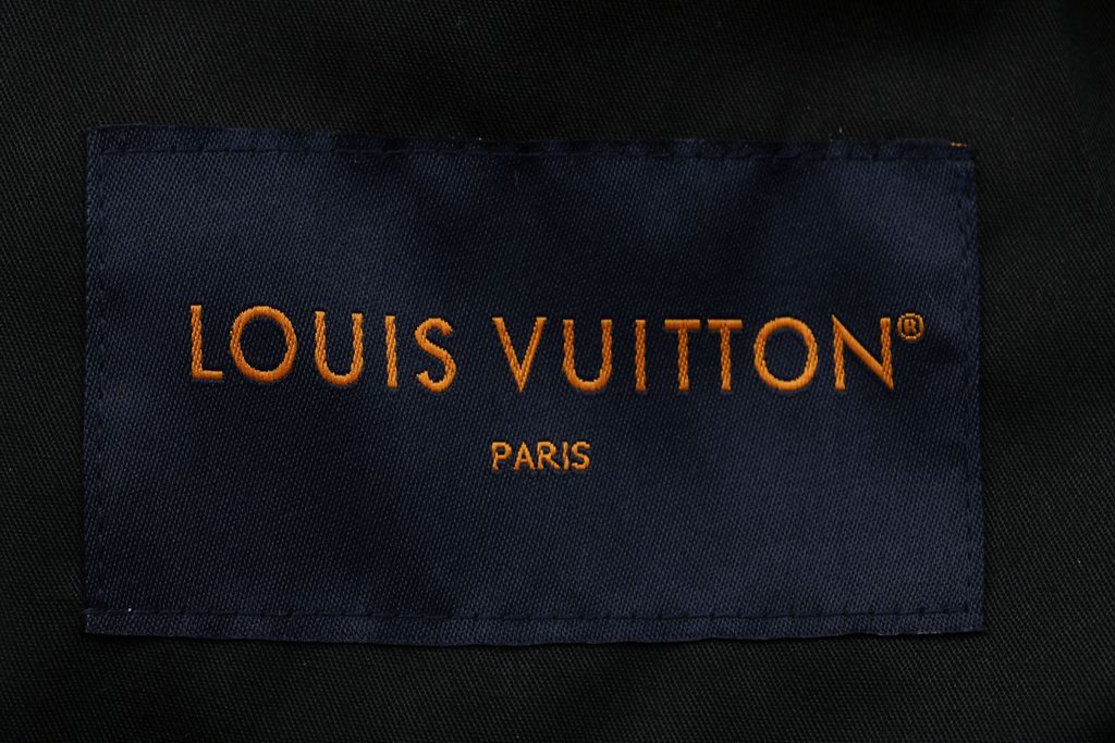 Louis Vuitton black small logo Monogram diamond reversible jacket 75D polyester nylon cotton blend jacquard embossed PU leather collar relaxed fit sizes 46 48 50 52