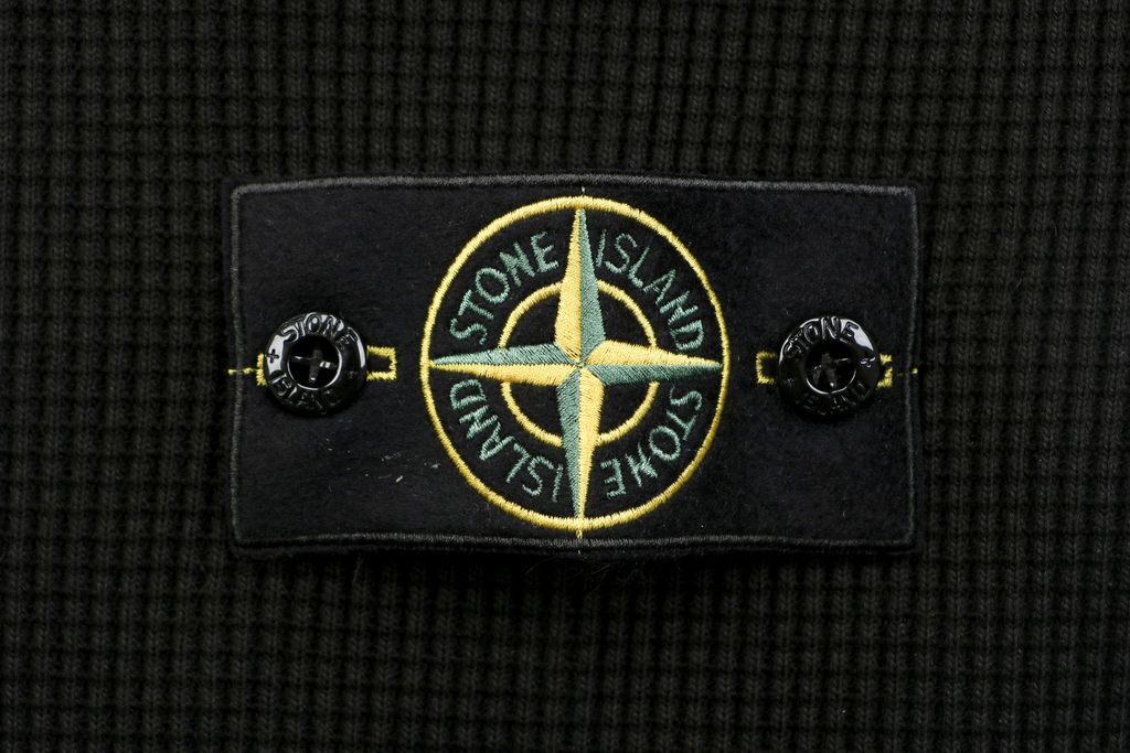 Stone Island arm badge waffle crew neck sweatshirt 560gsm 100 percent cotton 21-count combed cotton heavyweight waffle knit reinforced rib trim sizes S-XL