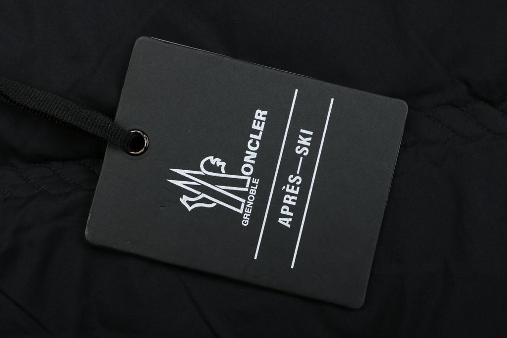 Moncler Anglin black women’s stand collar down ski jacket MX-046 90 white duck down ripstop nylon thumbhole cuffs zip pockets adjustable hem sizes 0 1 2 3