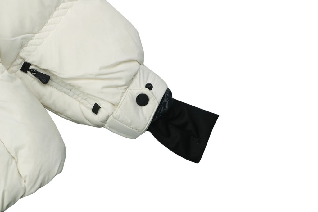 99418e26Moncler Anglin white women’s stand collar down ski jacket MX-046 90 white duck down ripstop nylon thumbhole cuffs zip pockets adjustable hem sizes 0 1 2 3