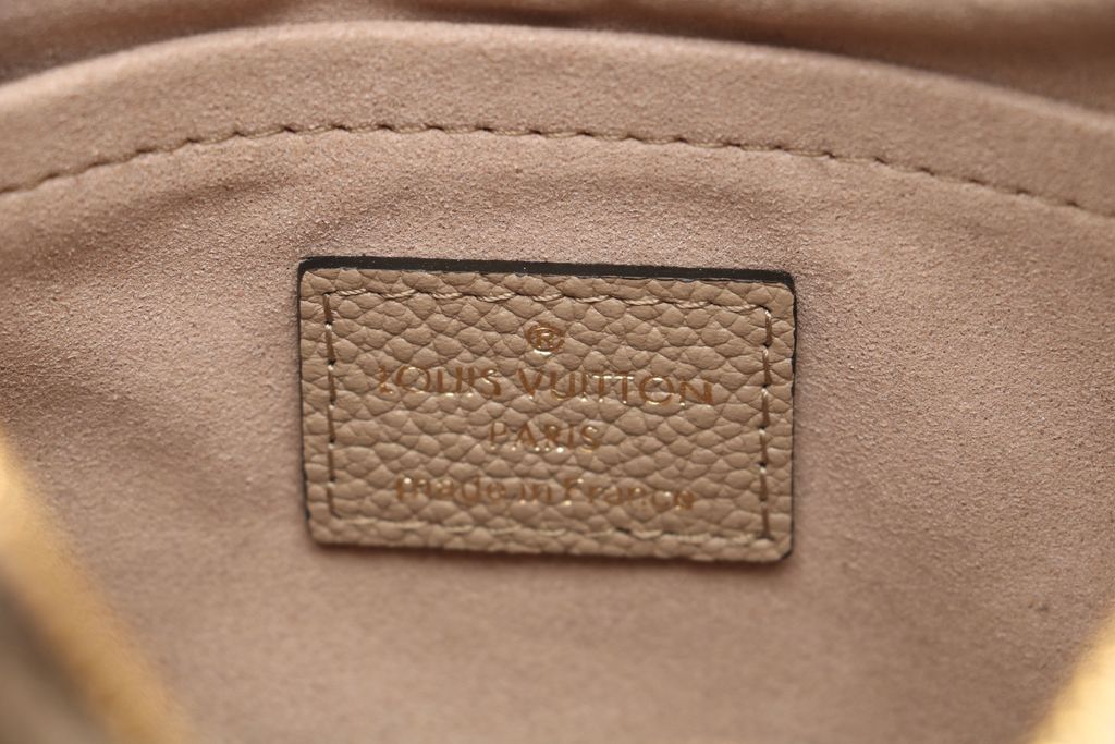 Louis Vuitton Bagatelle Monogram Empreinte shoulder bag soft grained embossed leather large Monogram pattern removable handle adjustable shoulder strap 24x18x7cm