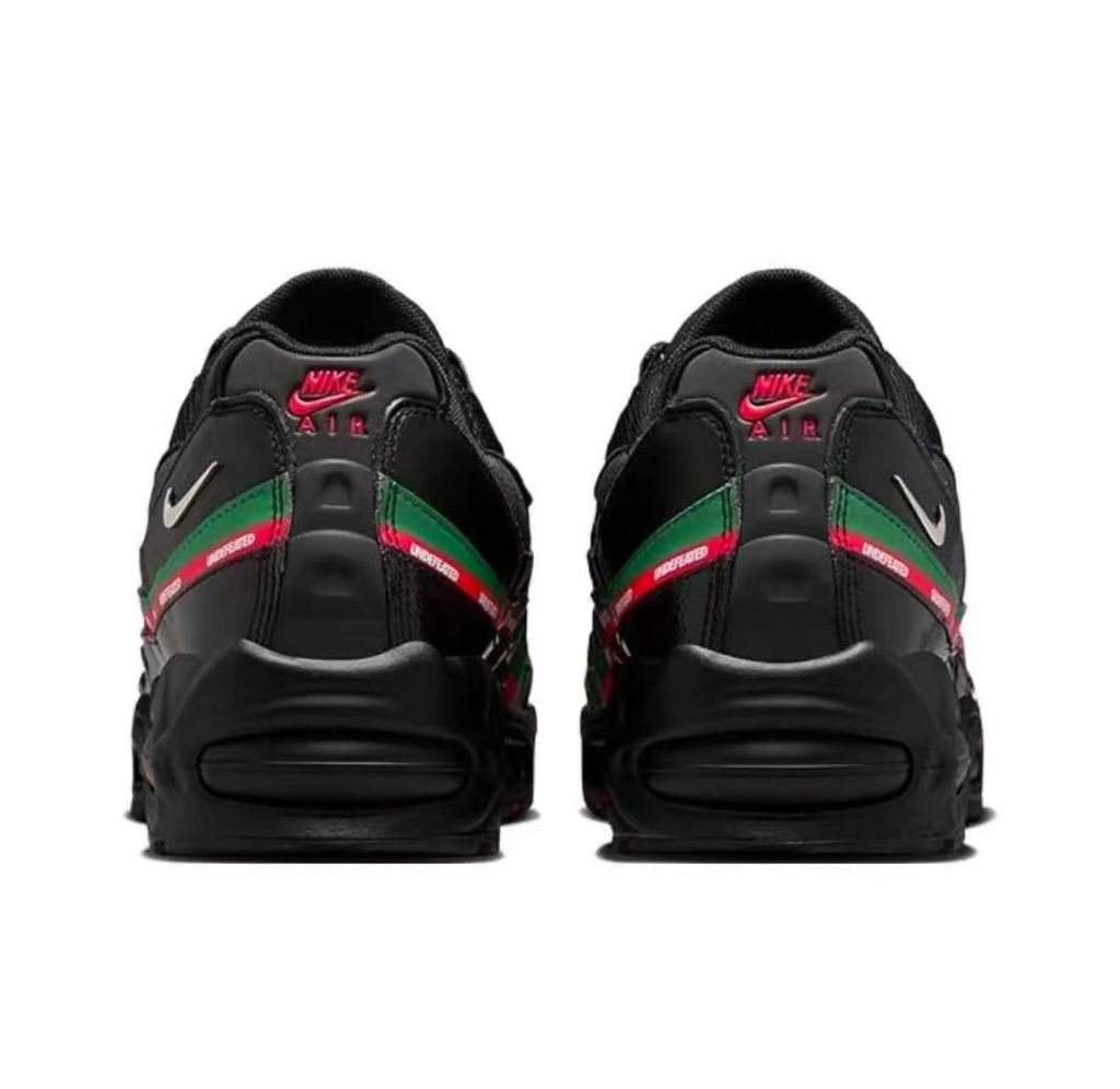 152371765556104_.pic