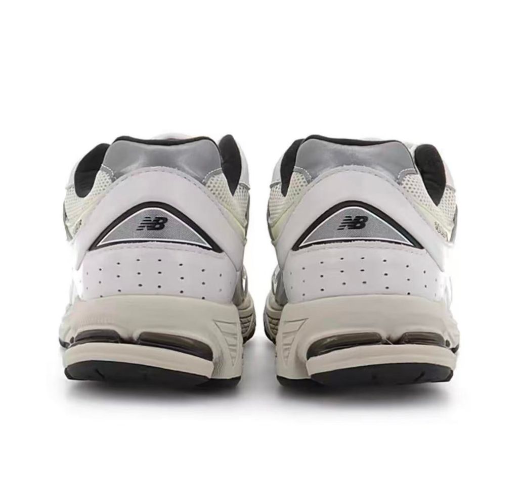 154051765863116_.pic