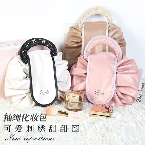 759c3fa0-a6eb-4e8e-b74a-38cd7cc63387_522.original