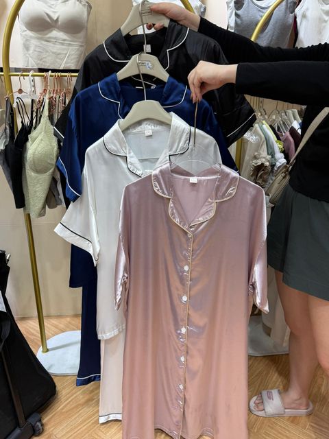 e4382395-1ad3-4cec-ba7d-73868732a76f