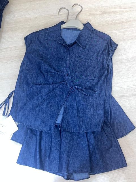 55d1d590-41c3-4ab4-b7c3-6e3a62e24595