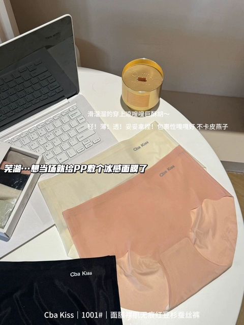 37046a98-9bd0-4f2a-8338-52f7921df2e7