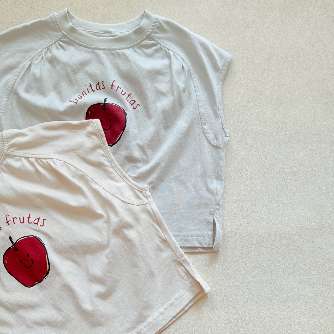 LINE_ALBUM_202631_260301_148