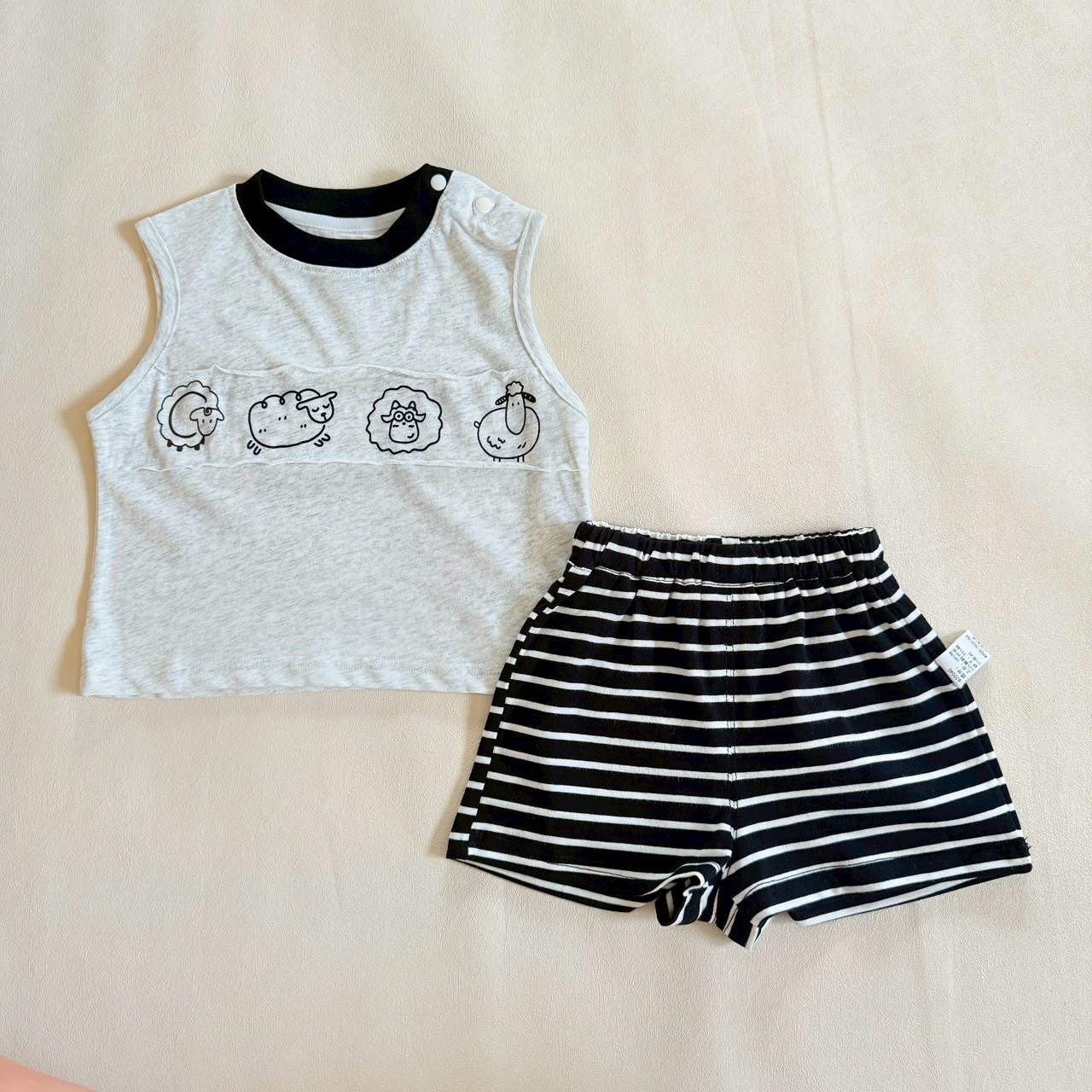 LINE_ALBUM_202631_260301_22