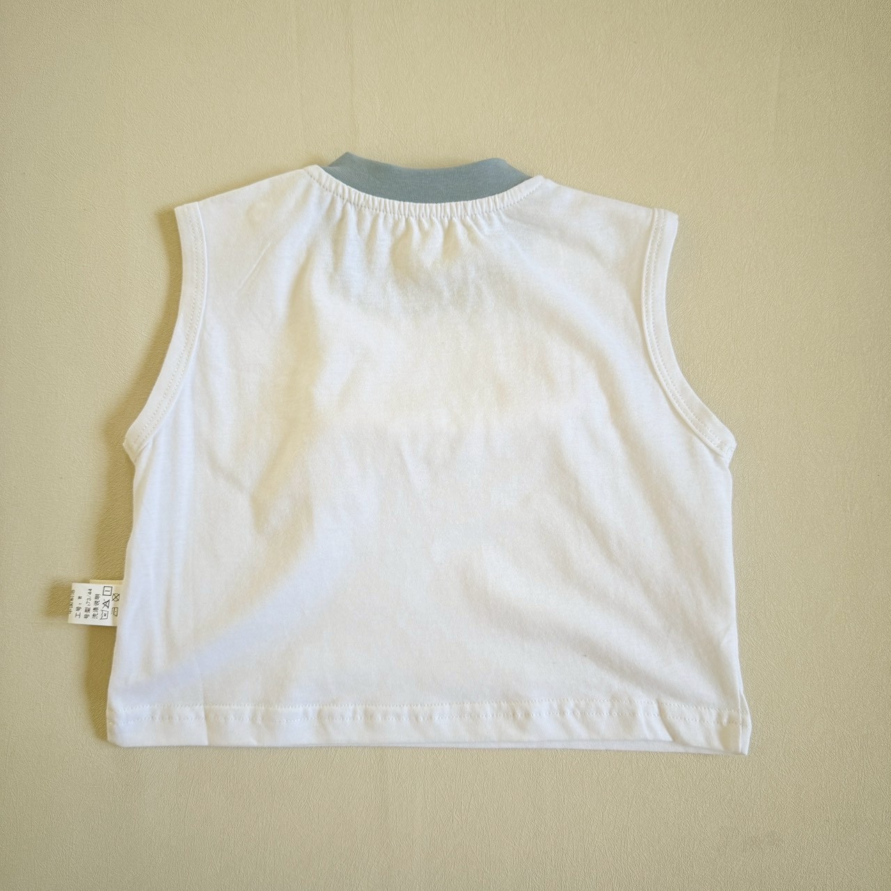 LINE_ALBUM_202642_260417_12