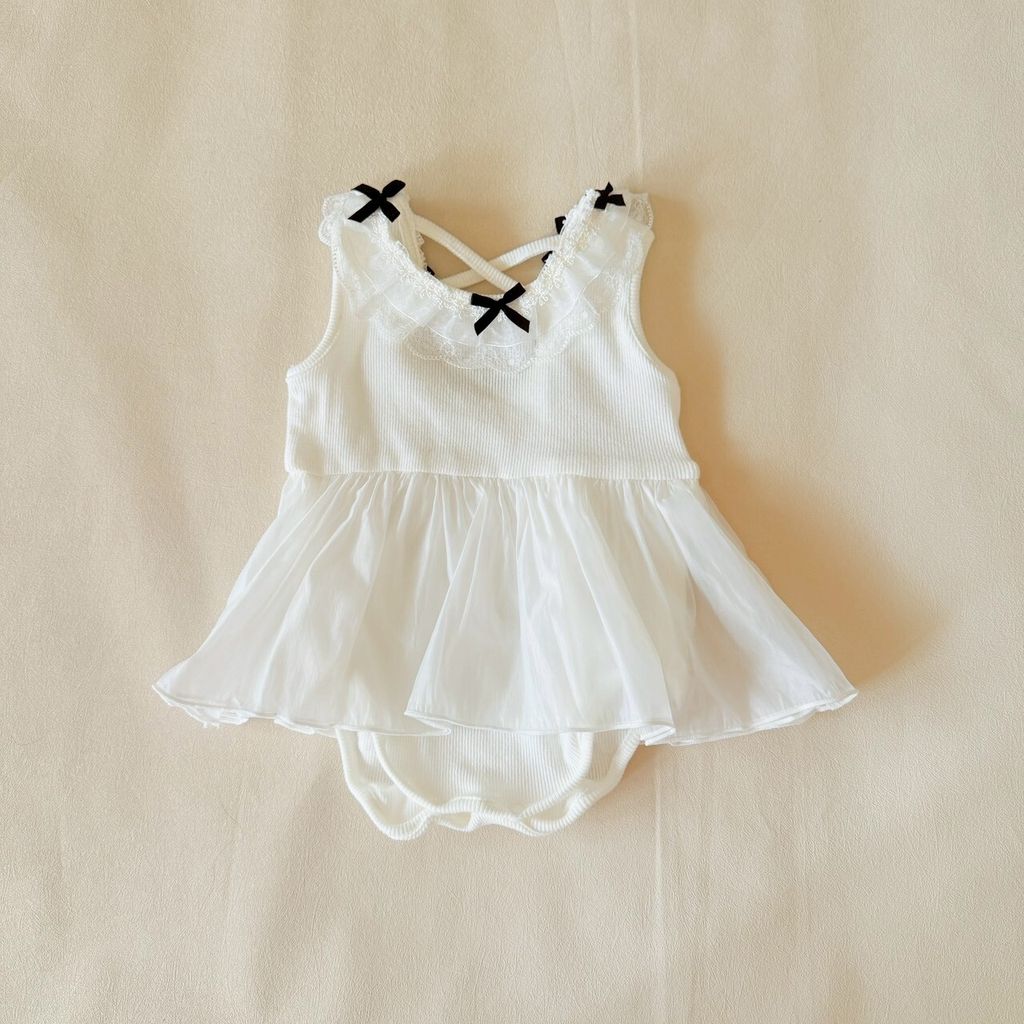 LINE_ALBUM_202631_260301_182