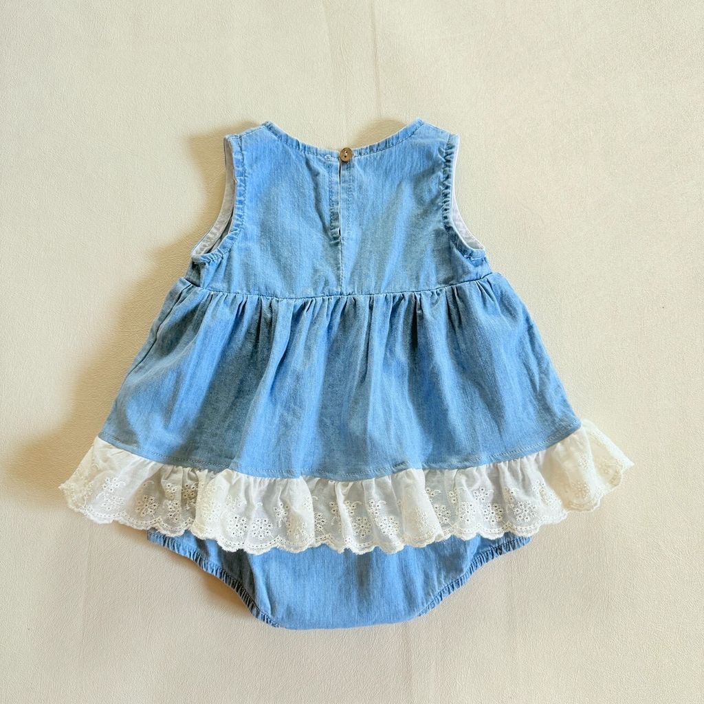 LINE_ALBUM_202631_260301_67