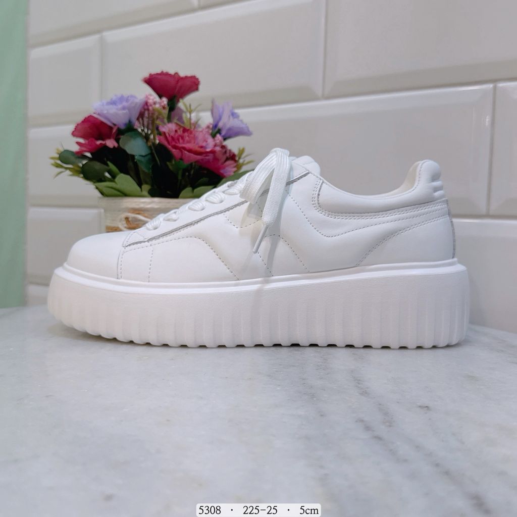 image_ABE4EAE2-A3BE-4EEE-9D34-61A111C44872_1754560557