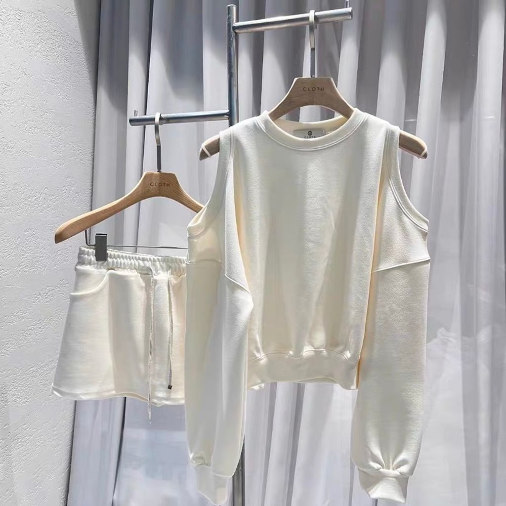 image_1DFAE7E0-51BD-4AB1-A7AB-61E0A6E69185_1758189231