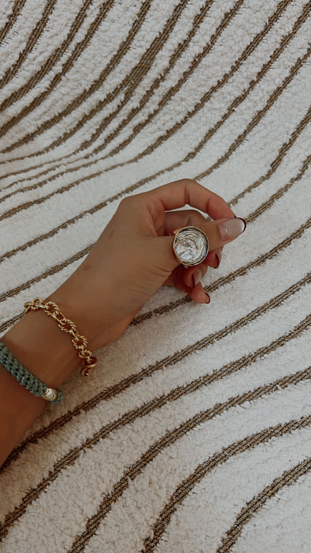 ADFCDA7D-C33D-4420-874E-46393479CE43