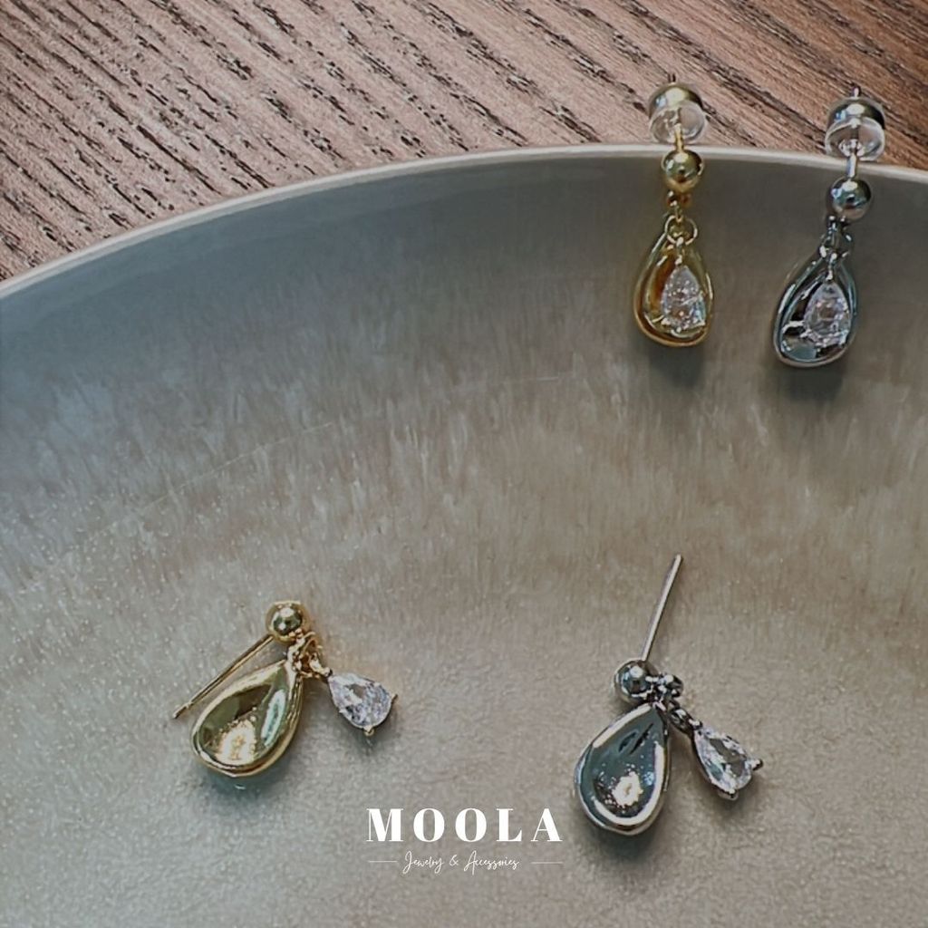 垂墜鋯石水滴耳環1