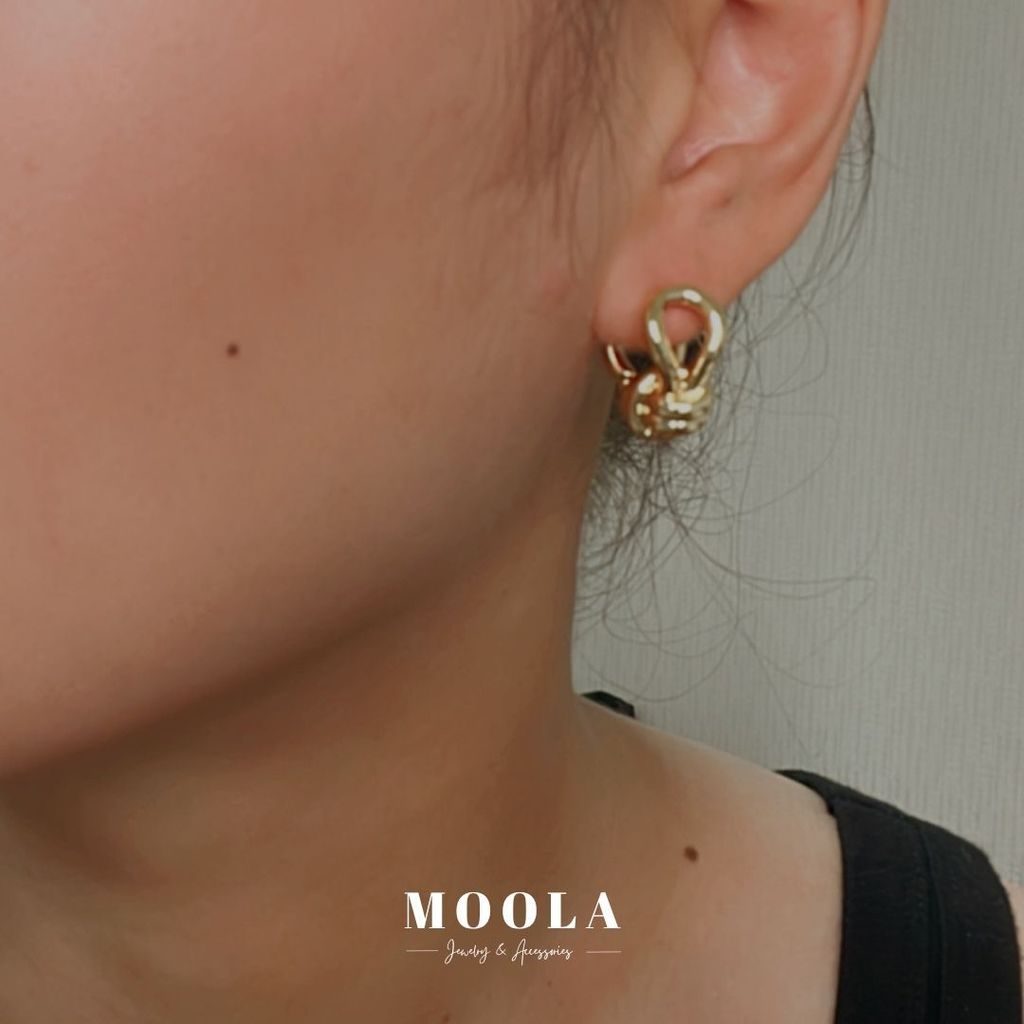 高質感扭結耳扣3