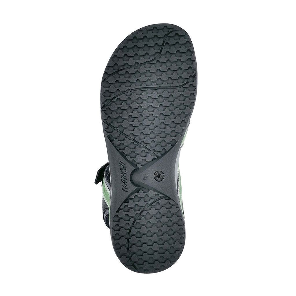 Chrissie_5_2b24aaa9-f417-4ad7-98ff-2d6b4a43c92a