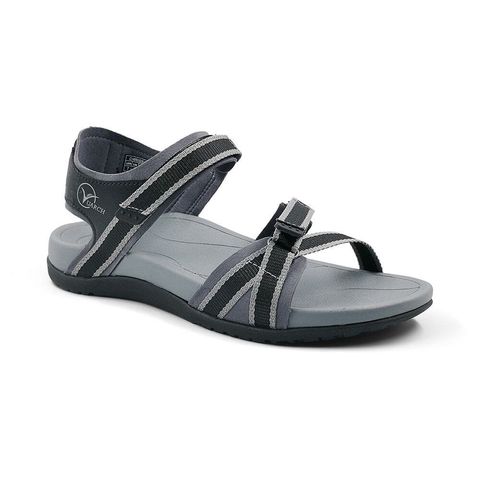 Chrissie_1_53230146-d1c2-4fd3-9e2a-40e6acb0cd66