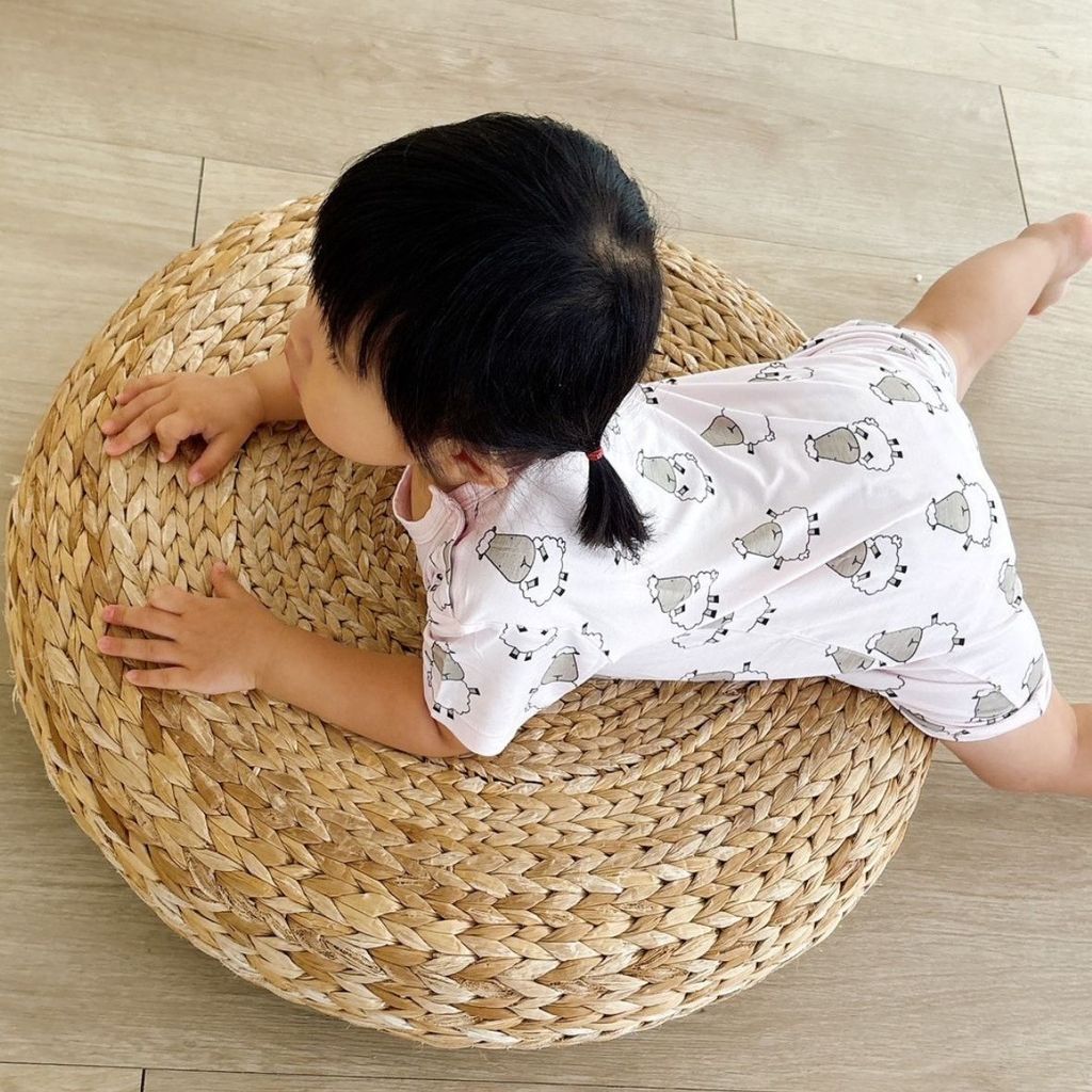 麻豆正方_羊樂園白褲襠2