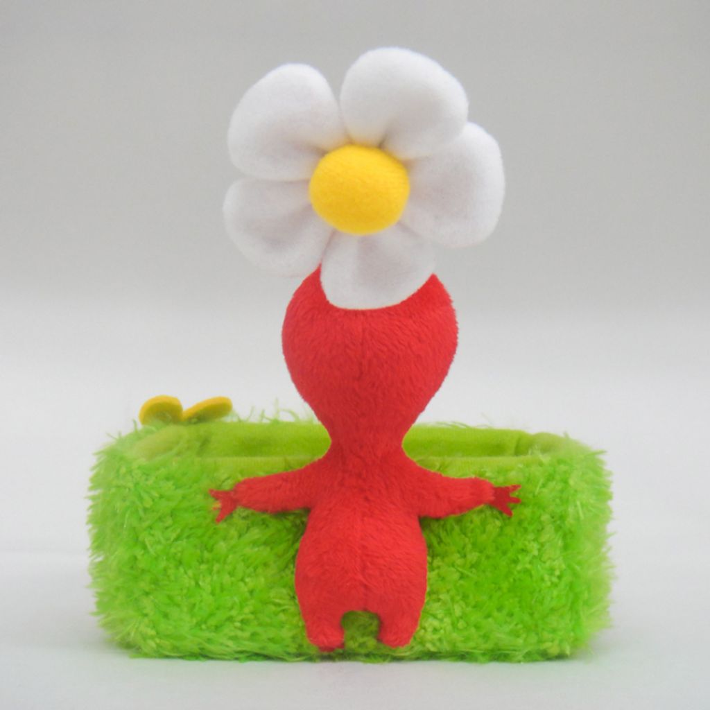 4905330193476_PKZ01_red-pikmin-grass_3