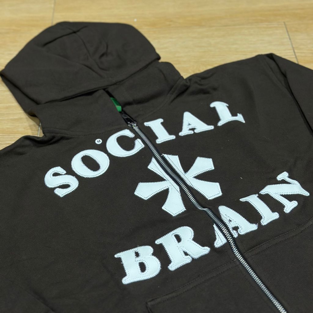 image_A4E96B4F-44F3-4F65-BDE7-E87F9AF6D952_1766709564