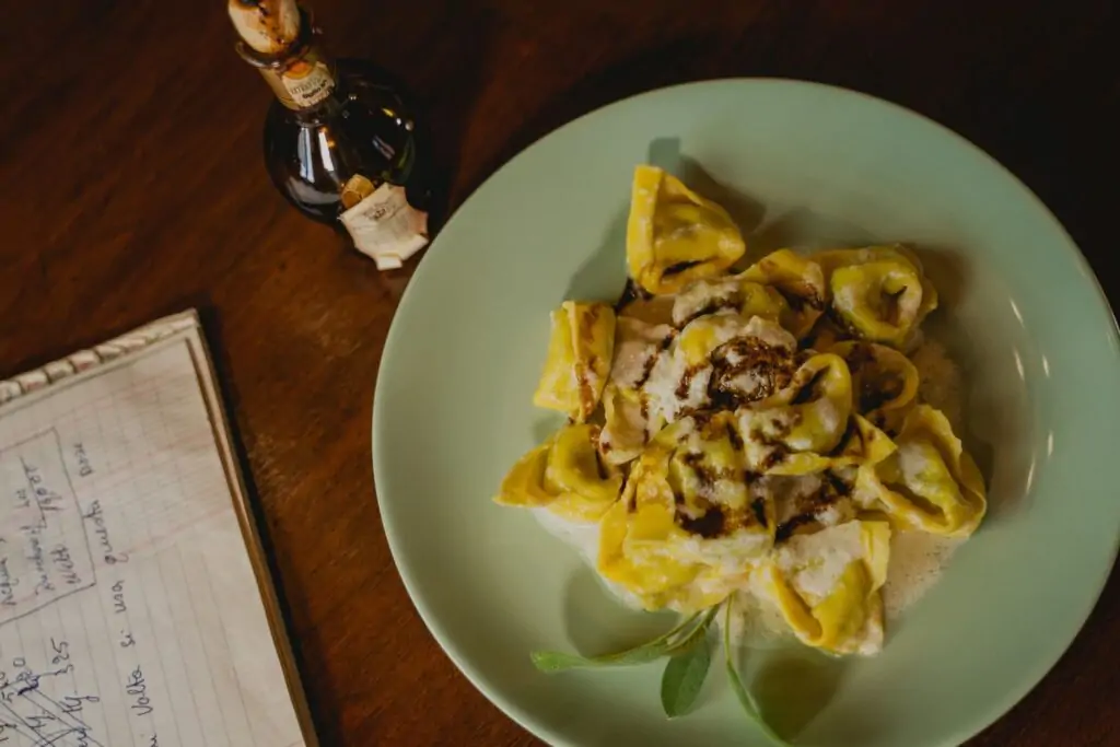 vecchia_dispensa_ricetta_tortelloni_ricotta_baslamico-3-1024x683