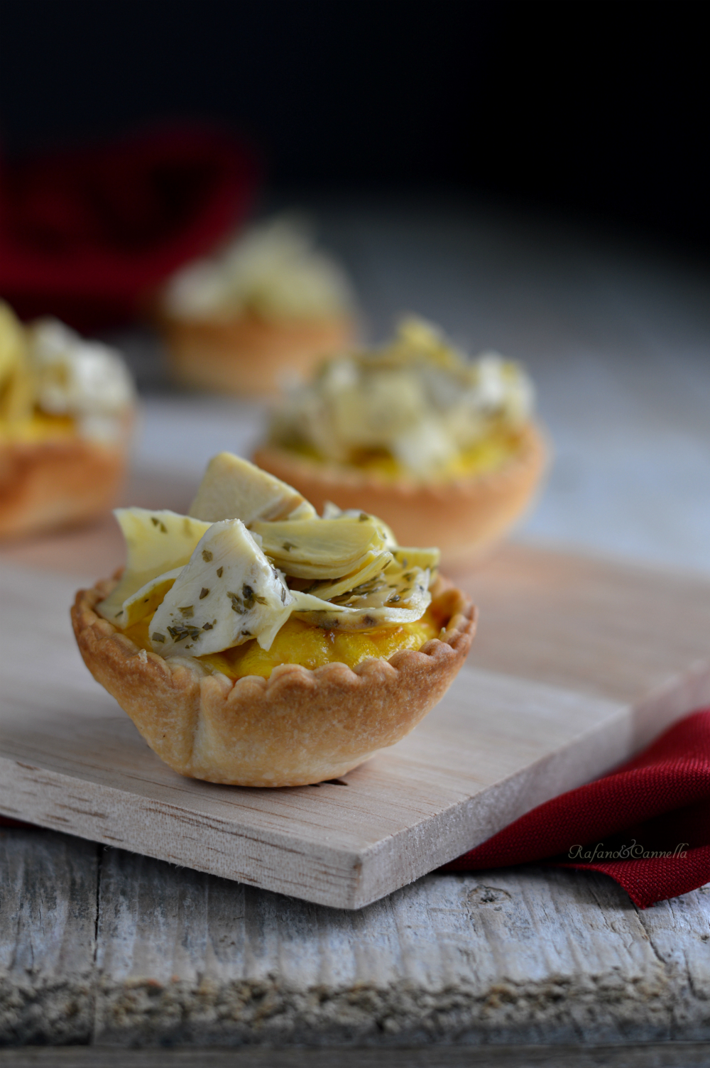 Mini-quiche-ai-carciofi