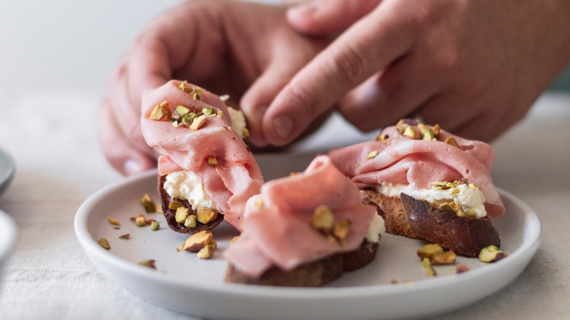 683937e088297678eafbc3fc_Untitled (1920 x 1080 px)