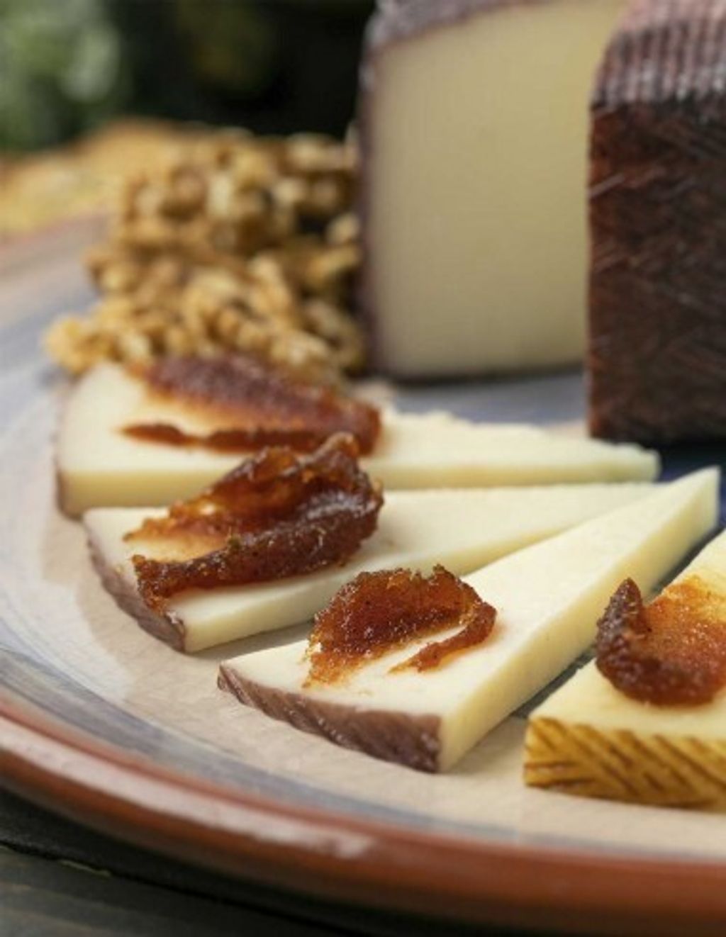 holiday-gift-box-1-cheese-wine-box