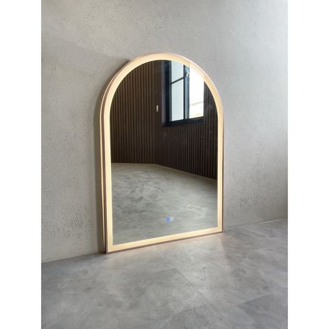 tw-11134207-7ra0s-mcx7vvwtj4a2dc