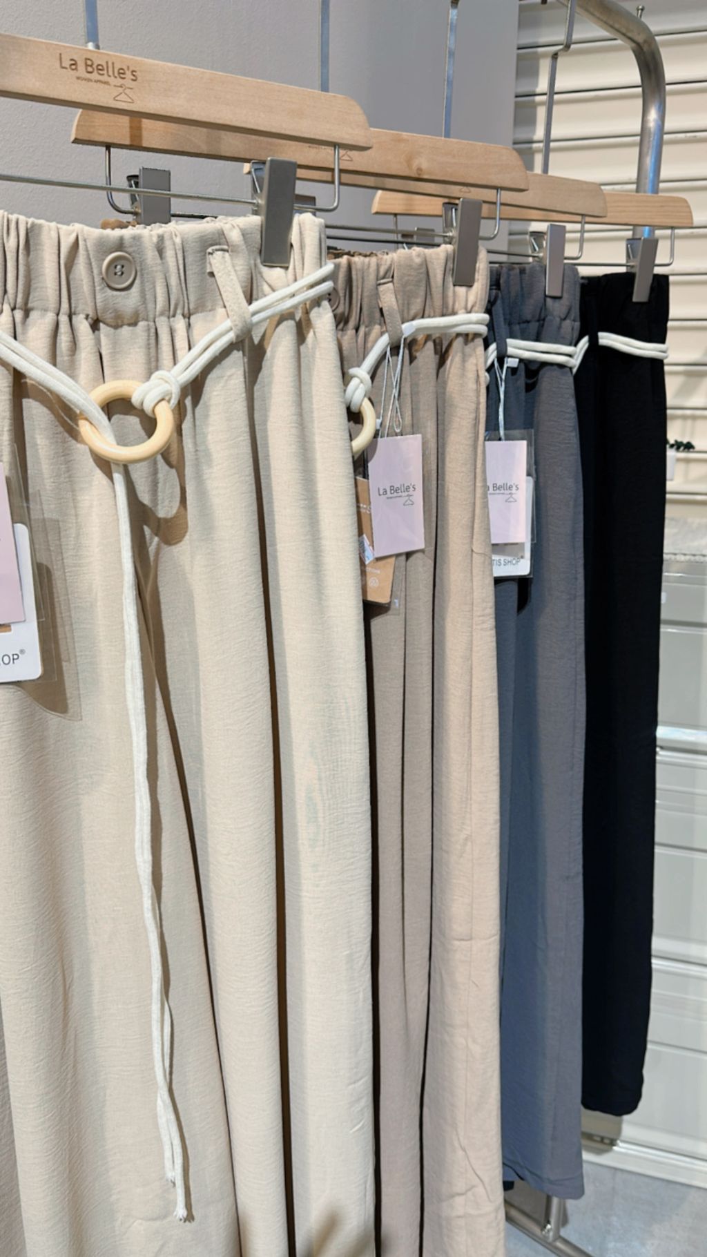 3465BFE5-2780-4B25-BDC3-C68166C6FB73