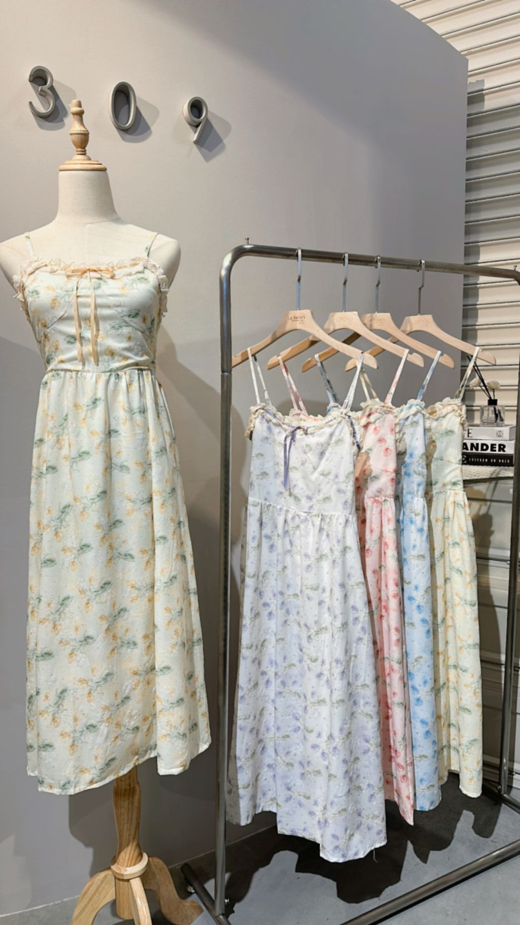 2F6D85F9-ECA2-49E1-8DAA-5F36A9F15A46