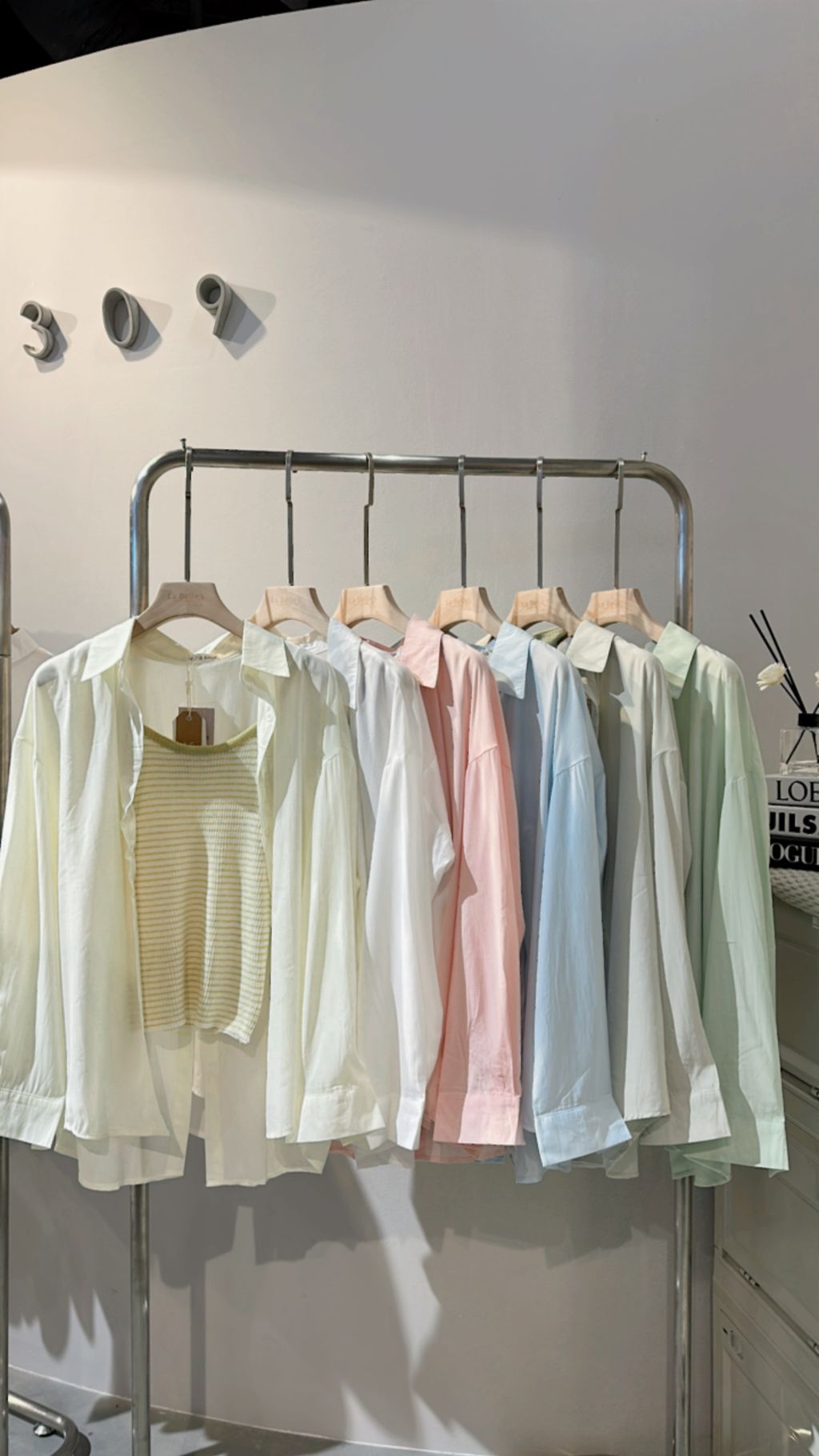 69F1ED52-BA3F-4A4F-AC8F-333A7EDFCB90