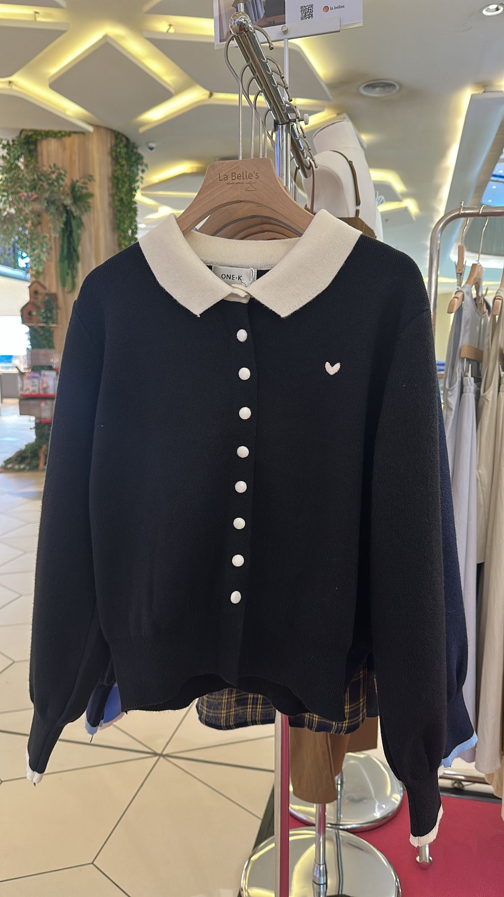 1853238B-F92C-41E8-98E2-FEBDEB71A417